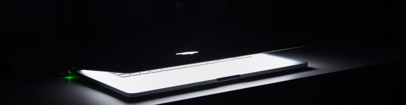 How to read Sitecore data in controller?